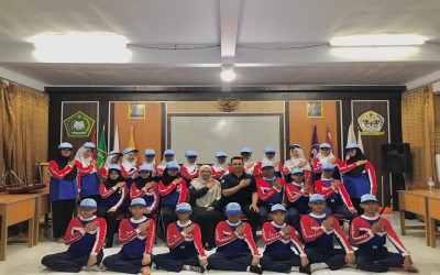 PKS MTs Serba Bakti Garda Terdepan Penegak Disiplin dan Keselamatan di Lingkungan Madrasah