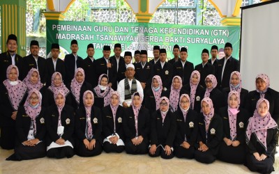 Pembinaan GTK MTs Serba Bakti oleh Pimpinan Pesantren